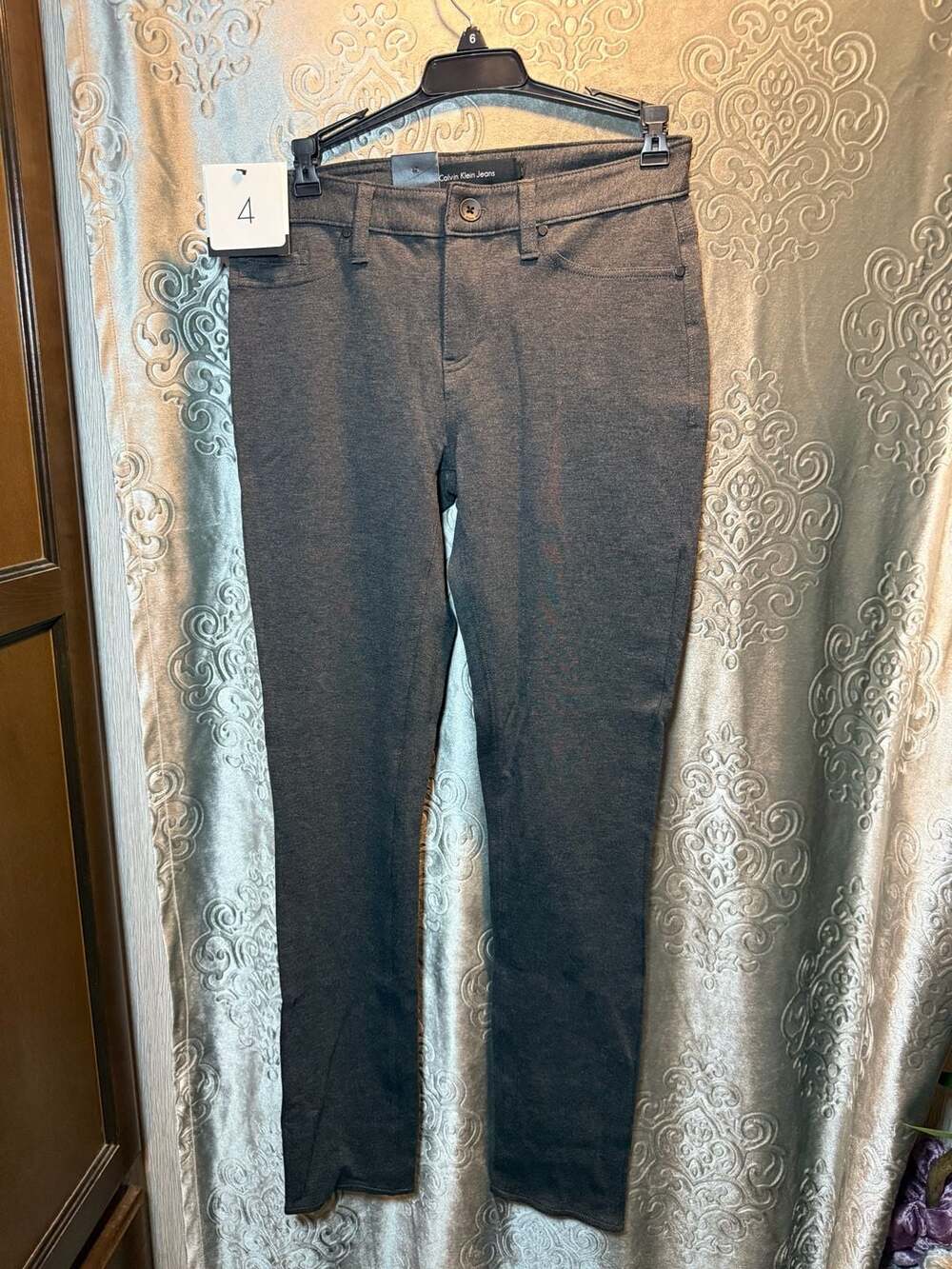 Calvin Klein Jeans Women's Size 4 navy blue Stretch Pants